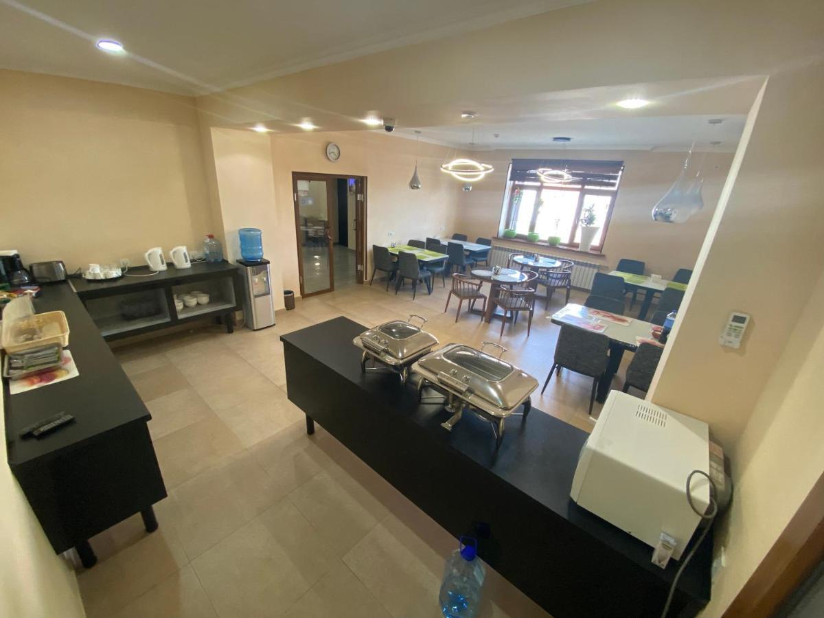 Azimut Hotel Баликчи Екстериор снимка